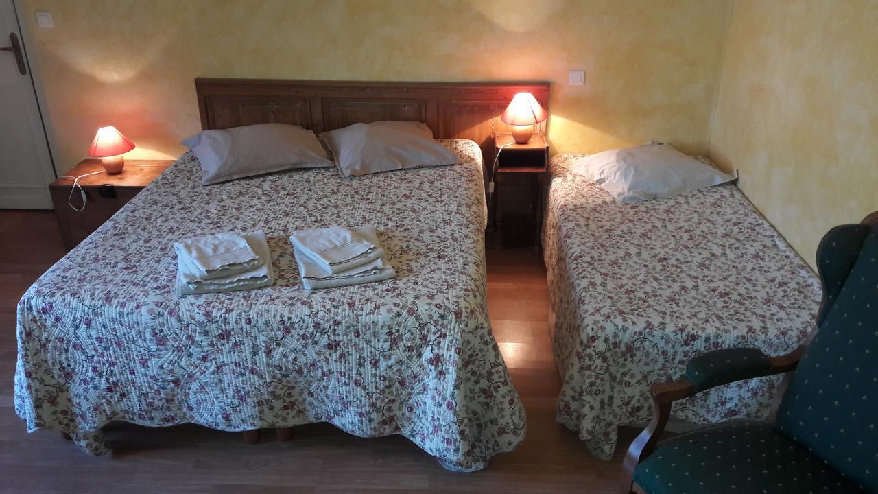 Golf de TEYNAC Bed and Breakfast Beychac-et-Caillau Buitenkant foto
