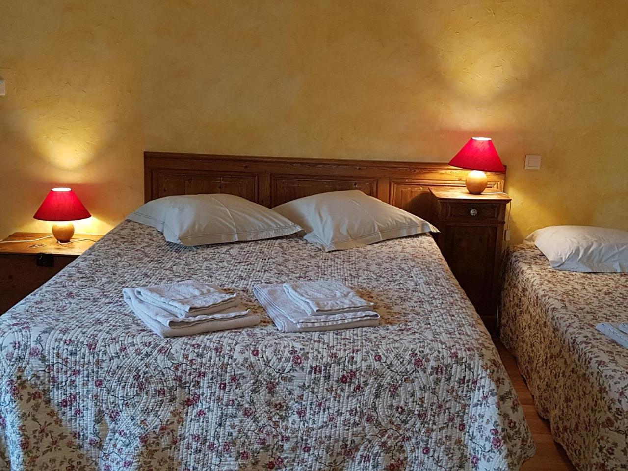 Golf de TEYNAC Bed and Breakfast Beychac-et-Caillau Buitenkant foto
