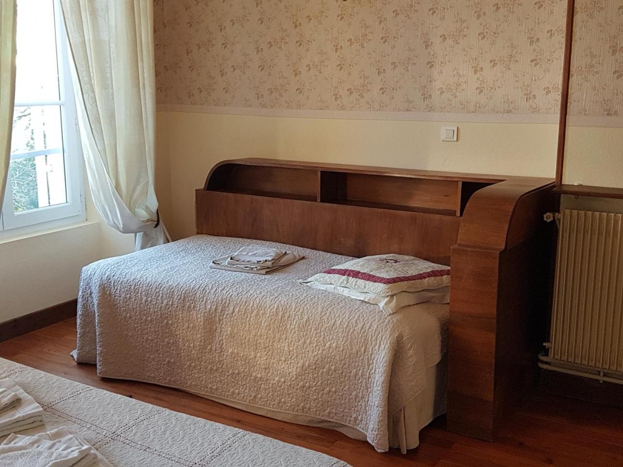 Golf de TEYNAC Bed and Breakfast Beychac-et-Caillau Buitenkant foto